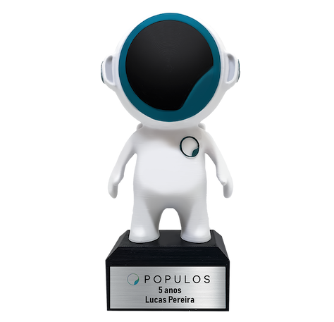 trofeu-personalizado-astronauta-3d